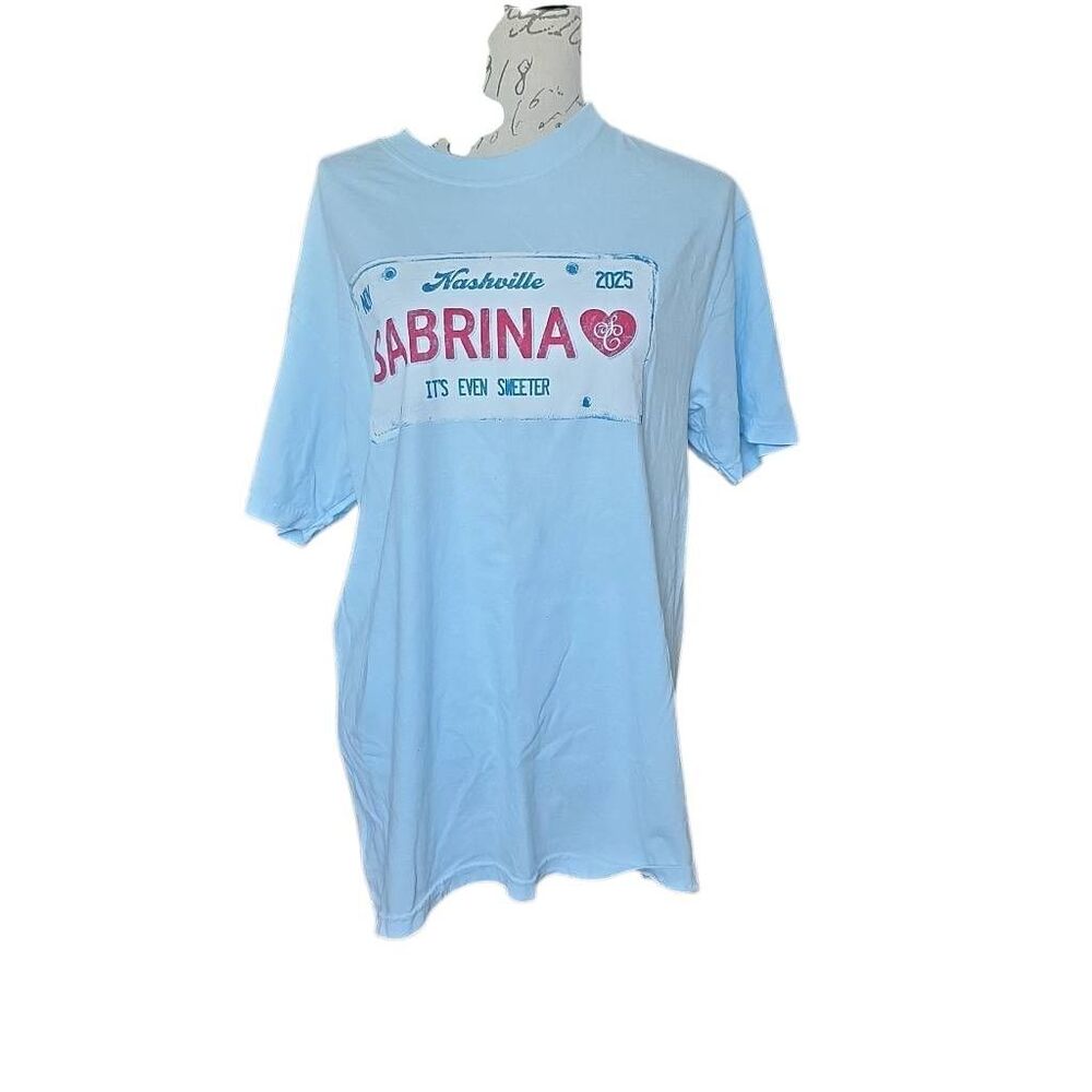 Sabrina Carpenter Women's Size Large Blue Nashville Concert T-Shirt